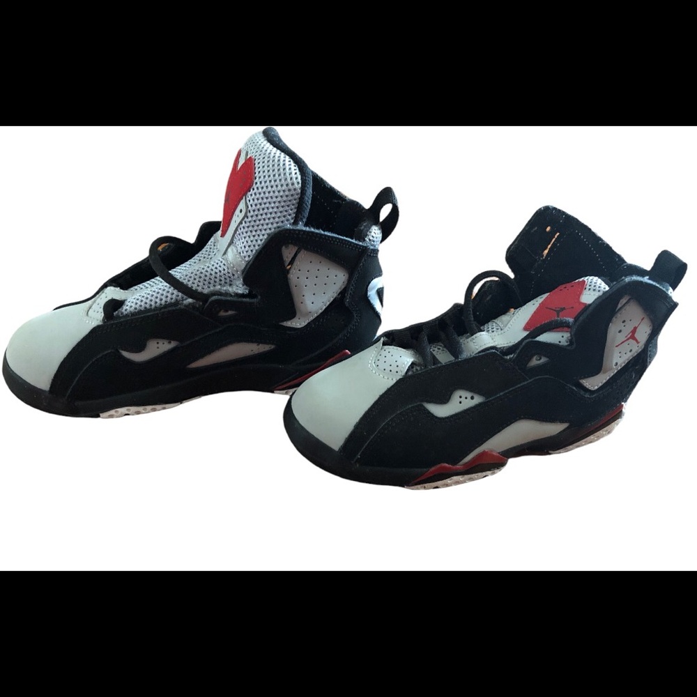 Jordan True Flight PS 'Black Red Grey'
